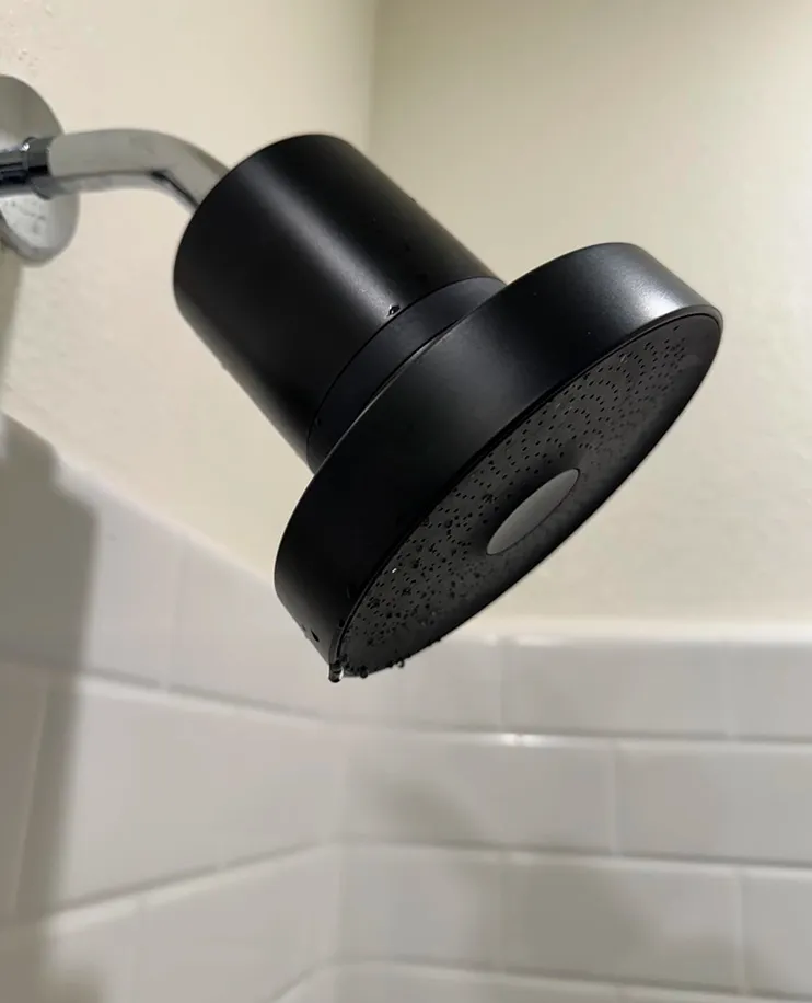 Glokore — multi-layer filtration straight at the showerhead, cleaner water at the source